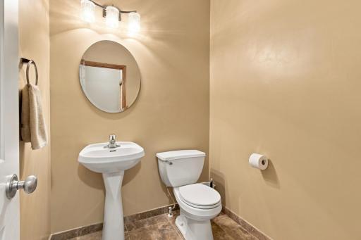 27_2410121stcir_029.jpg