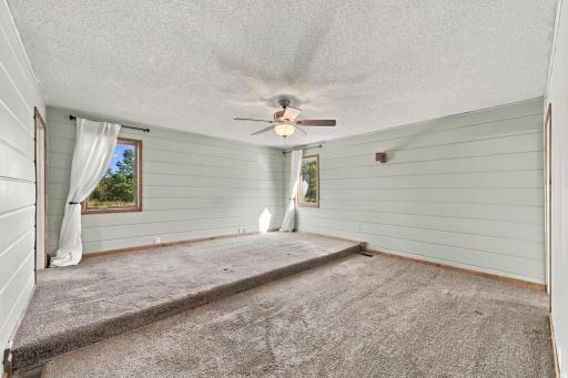 4423 Fawn Lake Drive NE, East Bethel, MN 55005