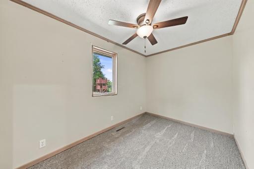 4423 Fawn Lake Drive NE, East Bethel, MN 55005
