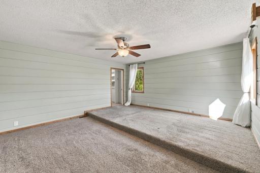 4423 Fawn Lake Drive NE, East Bethel, MN 55005