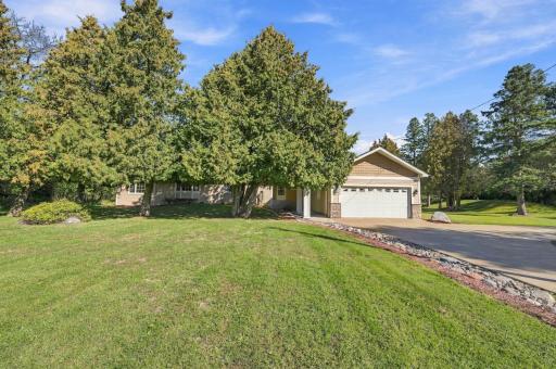 4423 Fawn Lake Drive NE, East Bethel, MN 55005