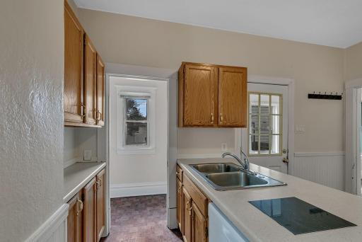 832 15th Avenue S, Saint Cloud, MN 56301