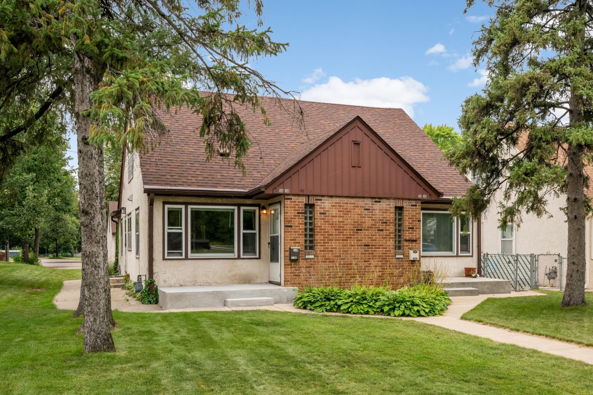 5636-5638 Cedar Ave S.