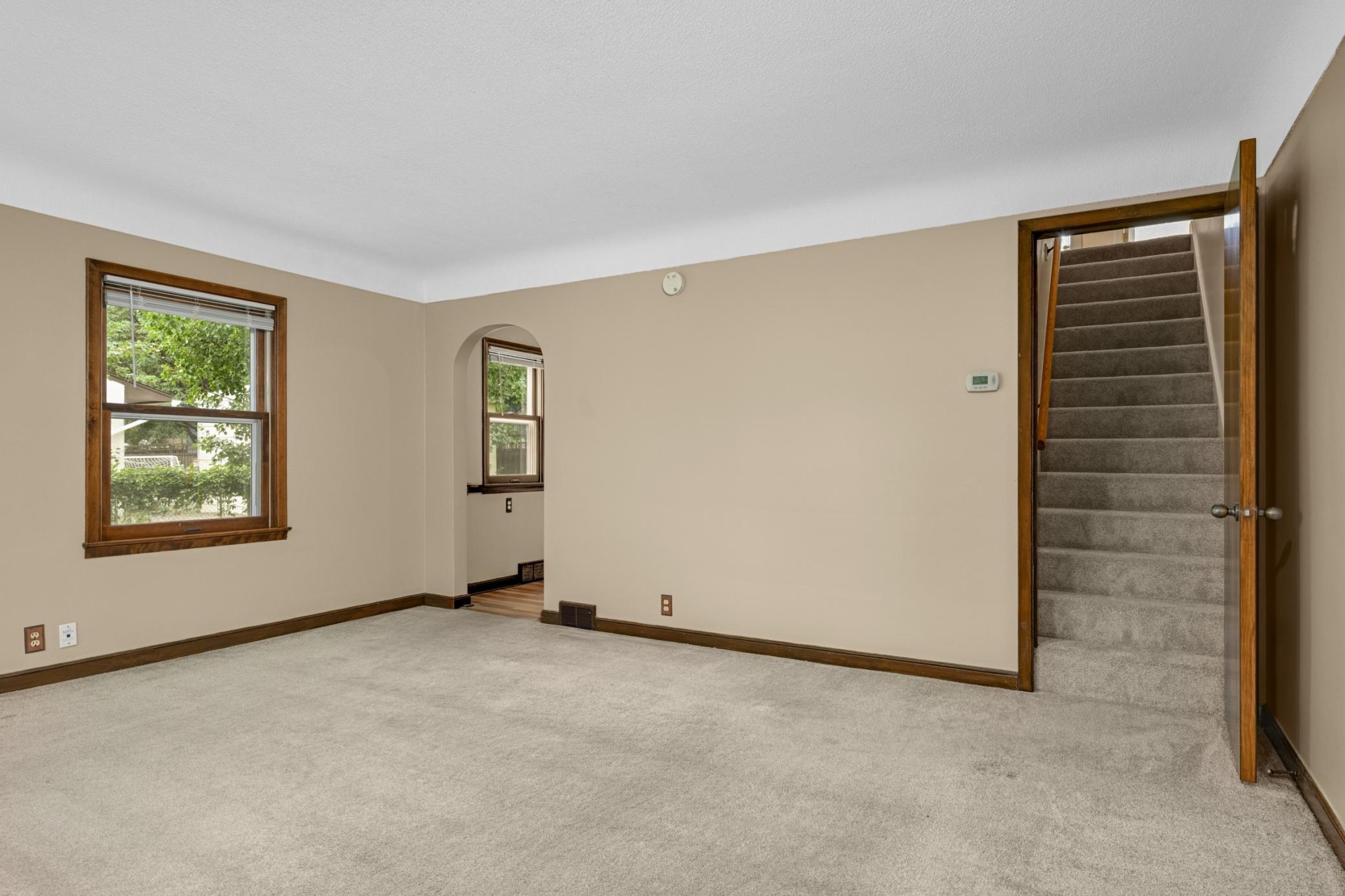 5638 living room