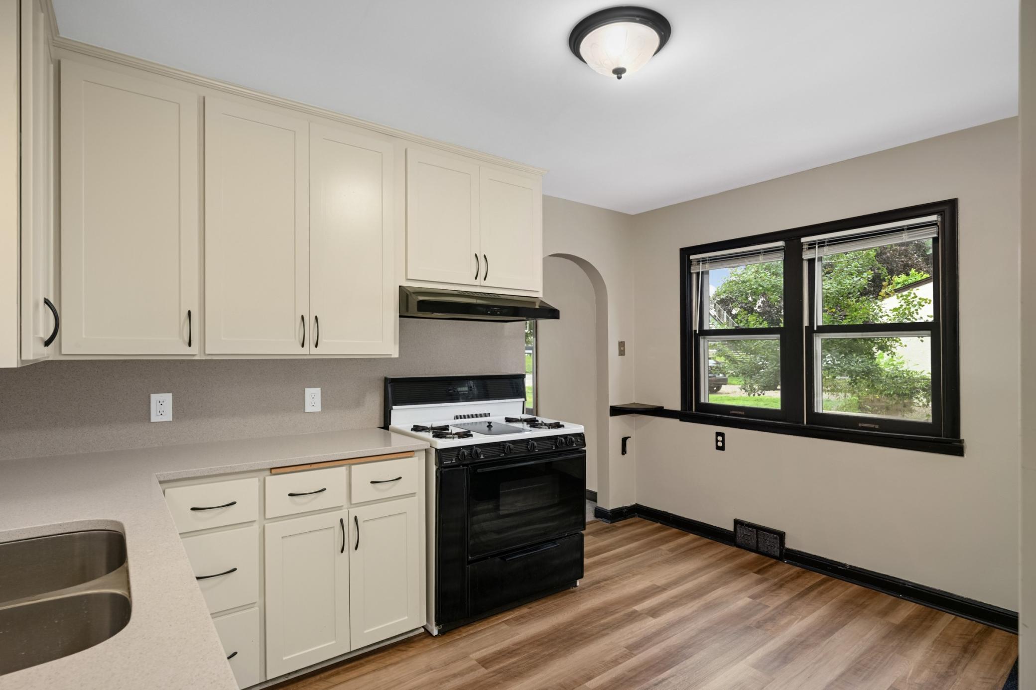 5638 kitchen
