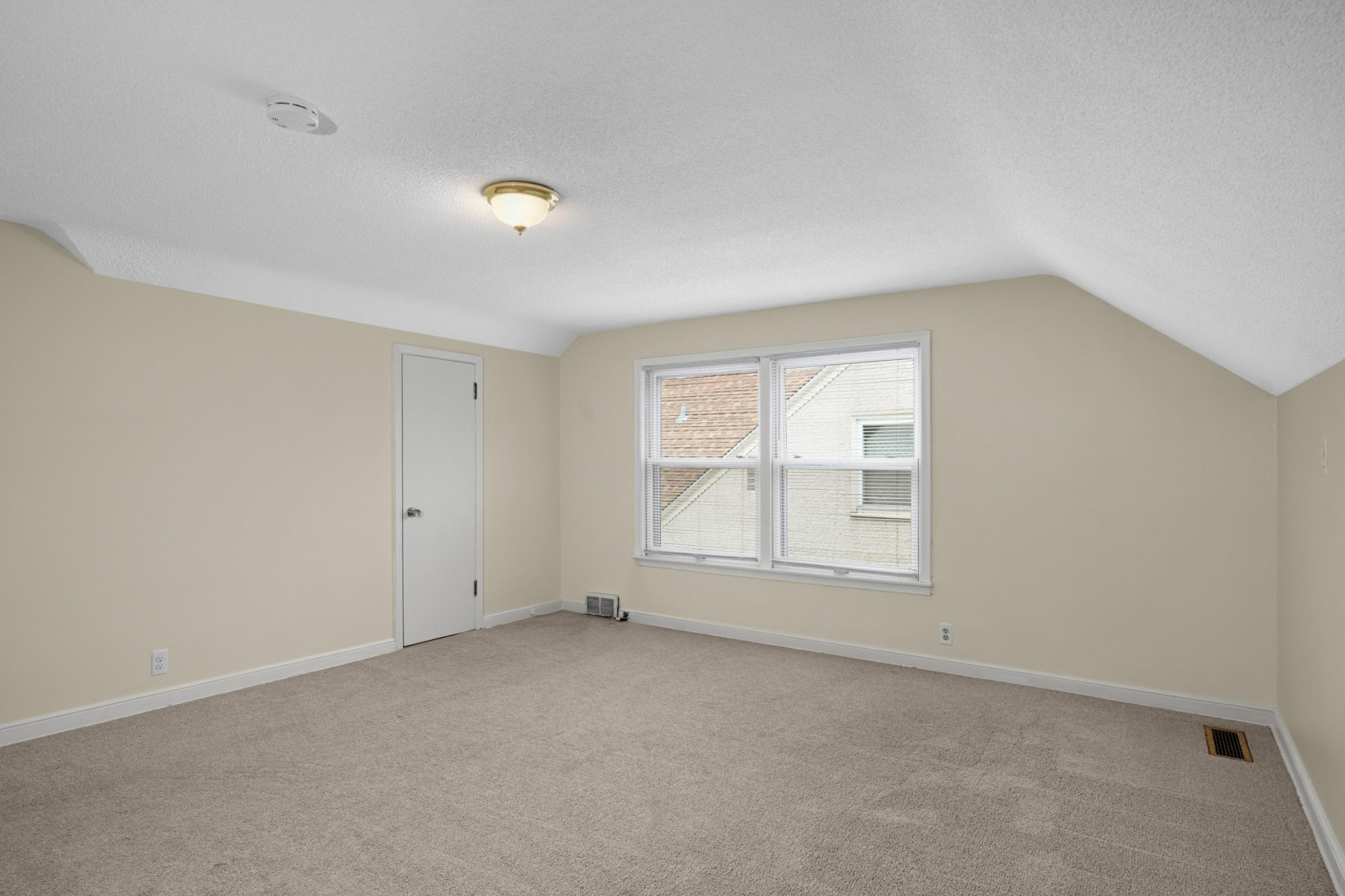 5638 upper level bedroom
