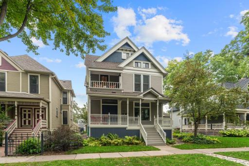 Welcome to 408 Laurel Avenue -- a part of St. Paul's beloved Cathedral Hill neighborhood!