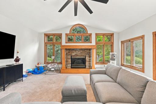 2831 Edgewood Drive N, Fargo, ND 58102