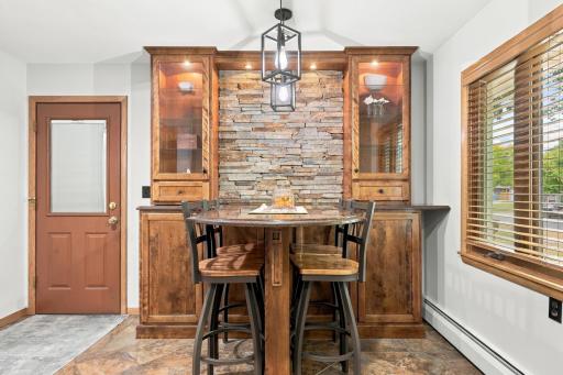 2831 Edgewood Drive N, Fargo, ND 58102