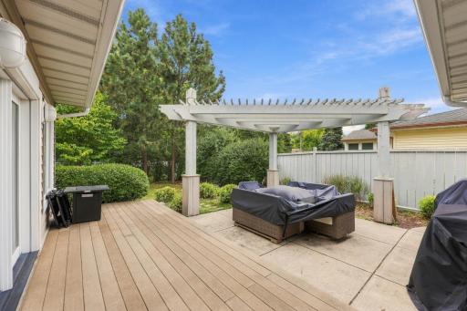 2831 Edgewood Drive N, Fargo, ND 58102