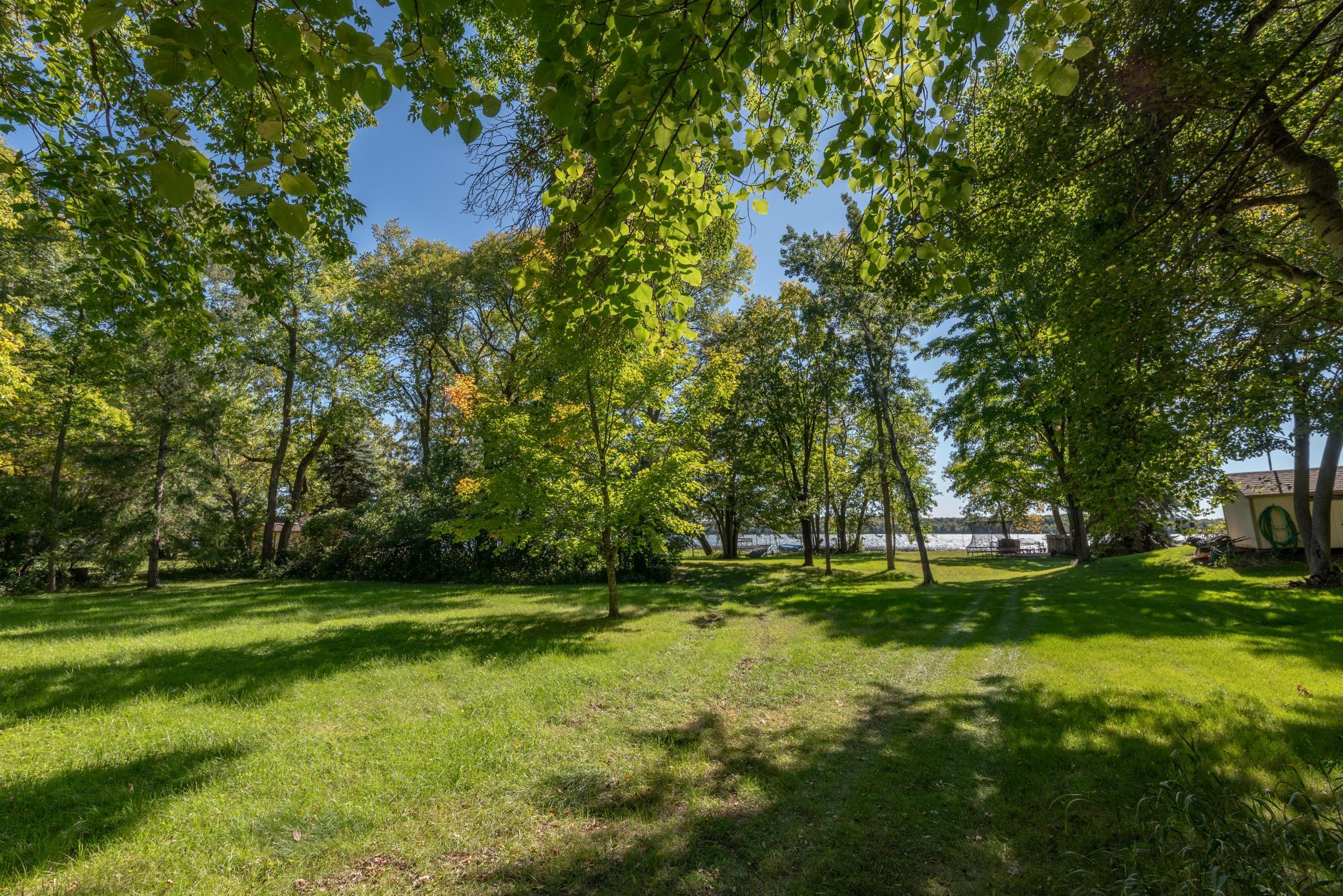 05 Shared Lake Lot.jpg