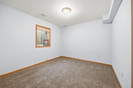 460 Minnesota Street NW, Hutchinson, MN 55350