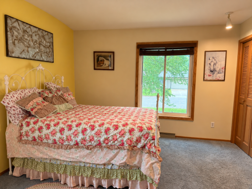 350 13th Street SW, Owatonna, MN 55060
