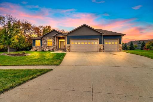 5888 26th Street S, Fargo, ND 58104