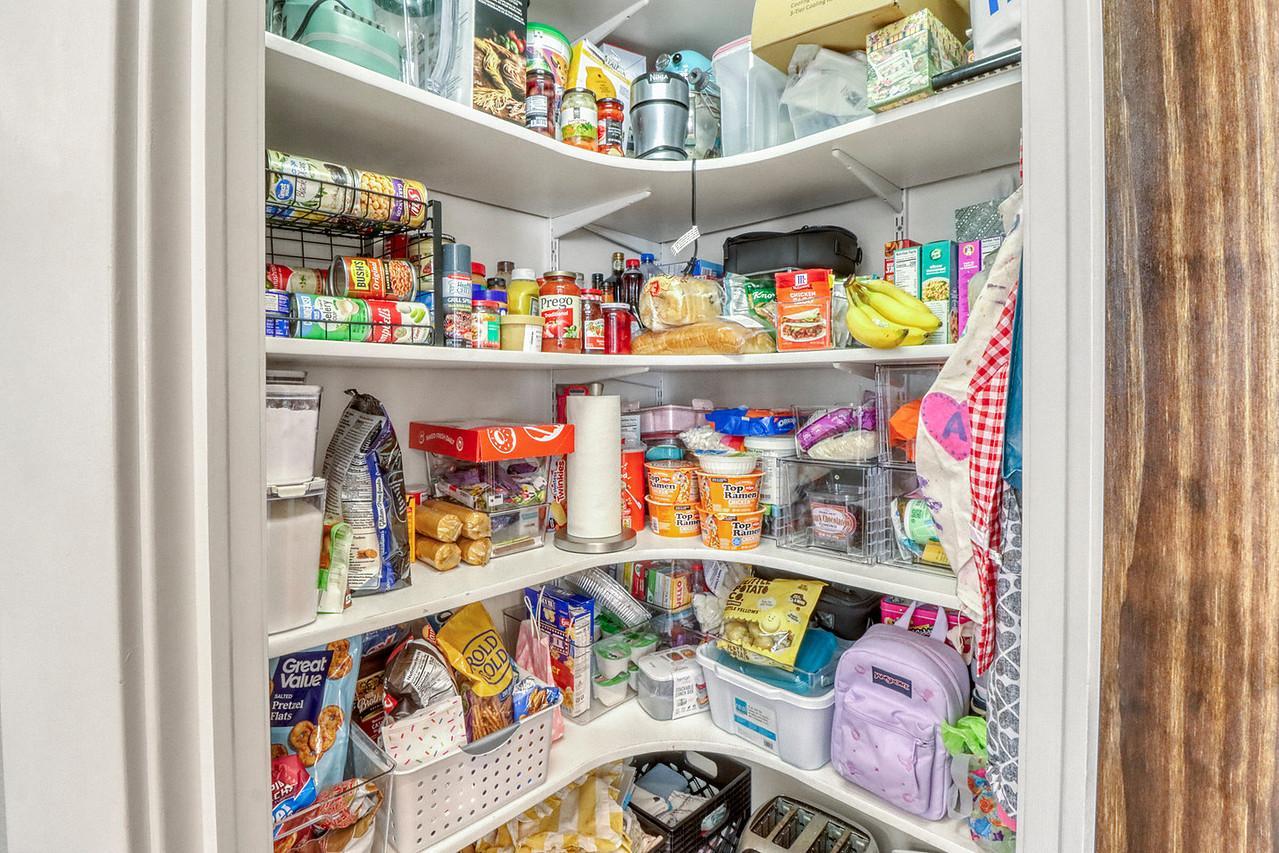 Kitchen Pantry