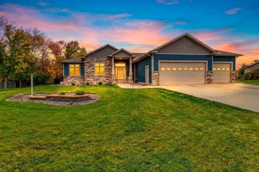 5888 26th Street S, Fargo, ND 58104