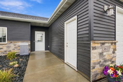 3613 30TH Street S, Moorhead, MN 56560