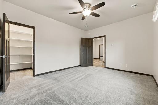 3613 30TH Street S, Moorhead, MN 56560