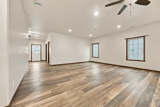 3613 30TH Street S, Moorhead, MN 56560