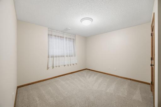 13918 Eagle Street NW, Andover, MN 55304