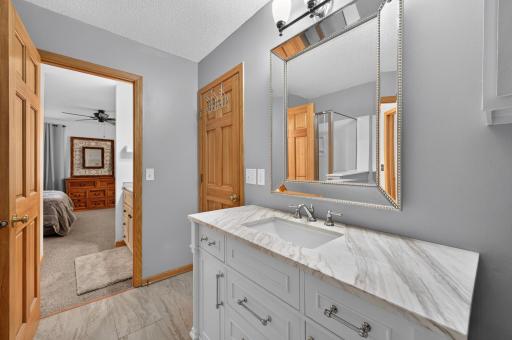 10154 Country Club Curve, Saint Paul, MN 55129