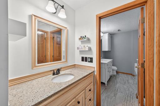 10154 Country Club Curve, Saint Paul, MN 55129