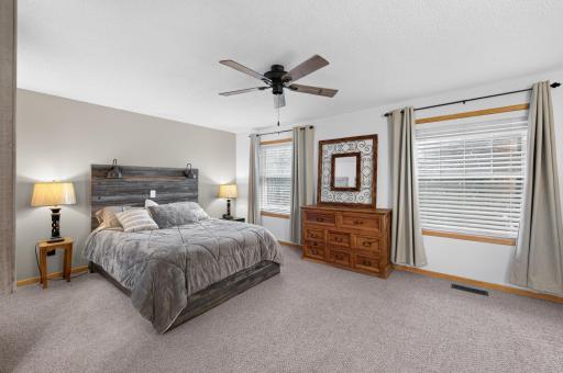 10154 Country Club Curve, Saint Paul, MN 55129