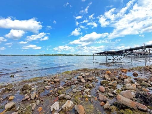 9962 91st Street NW, Annandale, MN 55302