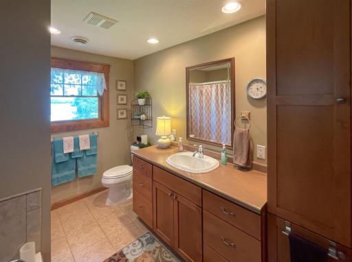 9962 91st Street NW, Annandale, MN 55302
