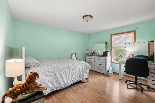 1550 41st Avenue NE, Columbia Heights, MN 55421