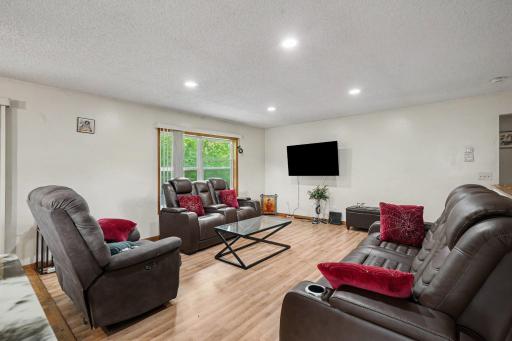 1550 41st Avenue NE, Columbia Heights, MN 55421