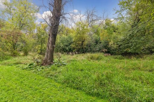1814 Mcknight Road N, Maplewood, MN 55109