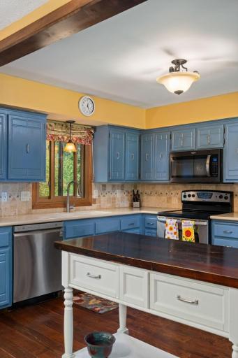 11444 100th Place N, Maple Grove, MN 55369