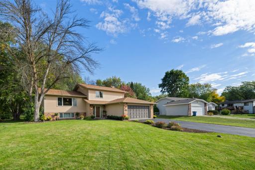 11444 100th Place N, Maple Grove, MN 55369