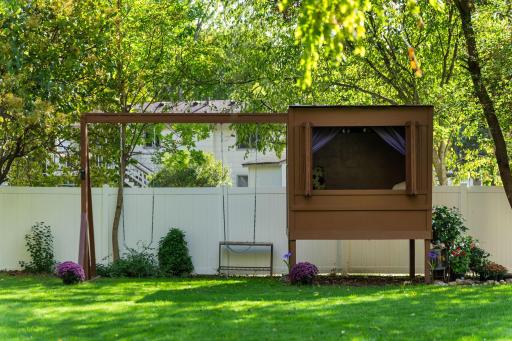 11444 100th Place N, Maple Grove, MN 55369