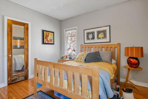 4331 Chowen Avenue S, Minneapolis, MN 55410