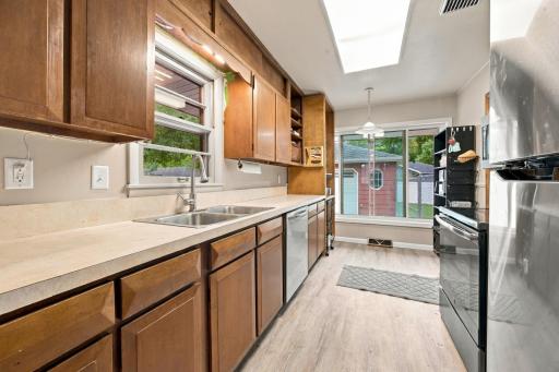 48 17th Avenue N, Fargo, ND 58102