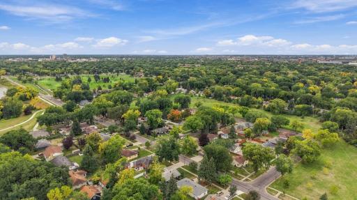 48 17th Avenue N, Fargo, ND 58102