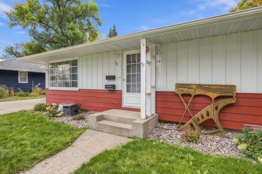 48 17th Avenue N, Fargo, ND 58102