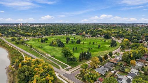 48 17th Avenue N, Fargo, ND 58102