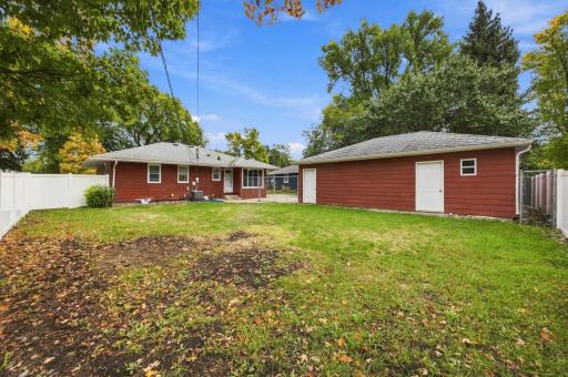 48 17th Avenue N, Fargo, ND 58102