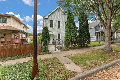601 Sims Avenue, Saint Paul, MN 55130