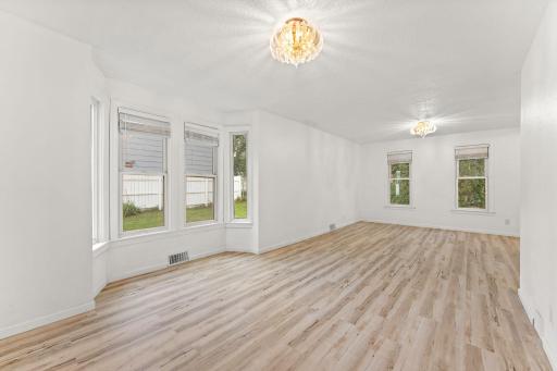601 Sims Avenue, Saint Paul, MN 55130
