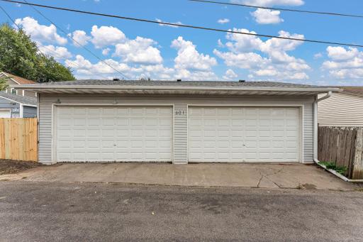 601 Sims Avenue, Saint Paul, MN 55130