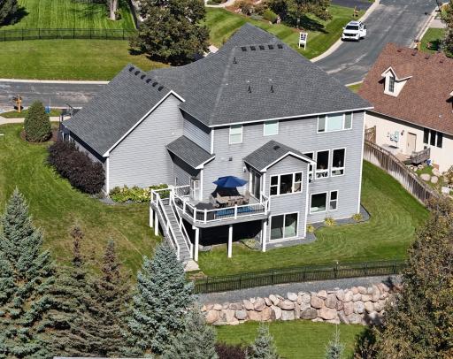 2403 Highover Trail, Chanhassen, MN 55317