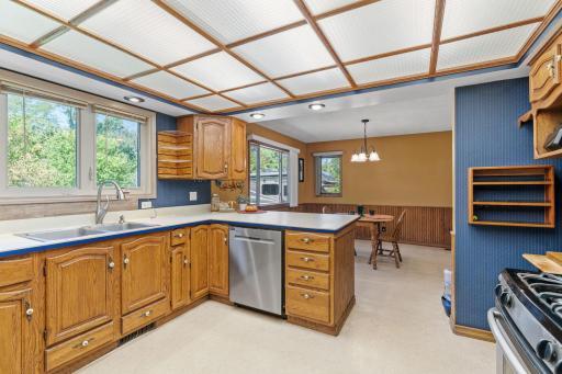 5510 James Avenue N, Minneapolis, MN 55430