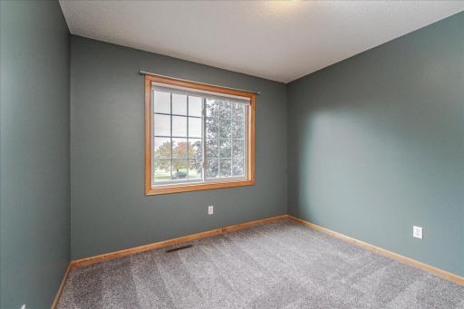 18580 Explorer Court, Farmington, MN 55024