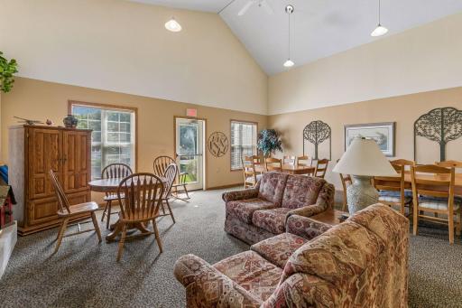 6936 Inverness Court, 23, Inver Grove Heights, MN 55077