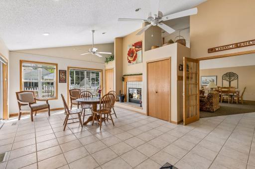 6936 Inverness Court, 23, Inver Grove Heights, MN 55077