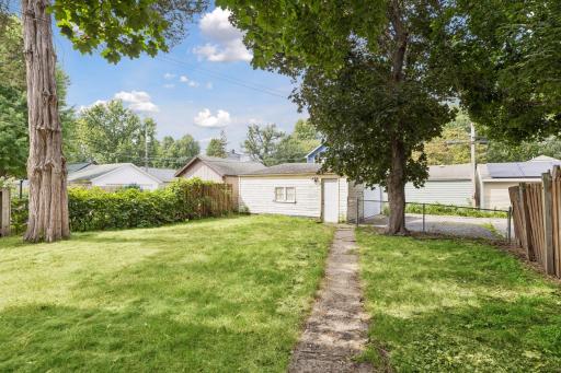 2740 41st Avenue S, Minneapolis, MN 55406